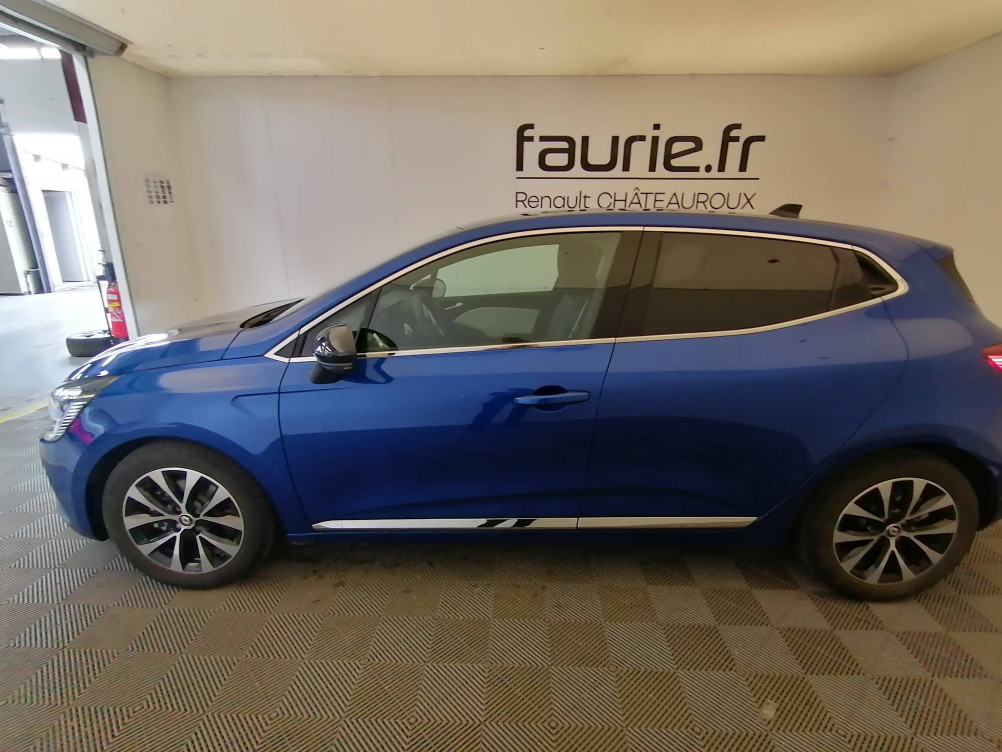 Acheter Renault Clio 5 Clio E-Tech full hybrid 145 Techno 5p occasion dans les concessions du Groupe Faurie