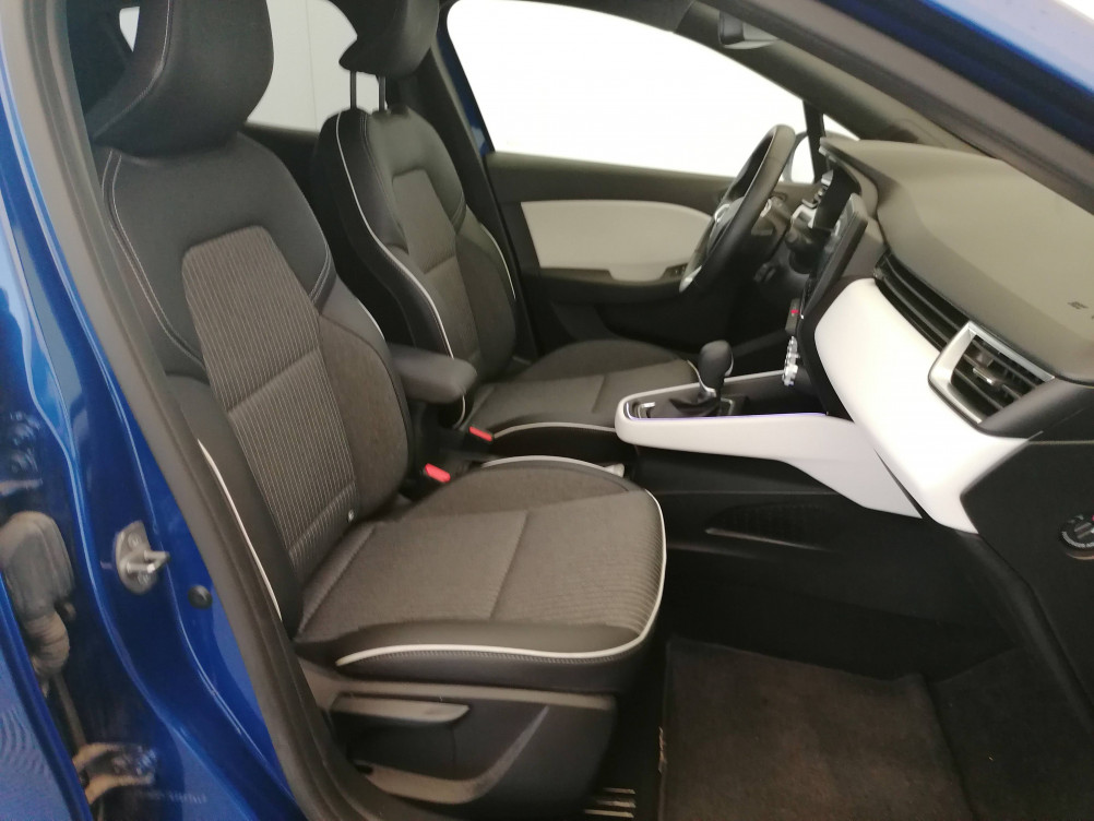 Acheter Renault Clio 5 Clio E-Tech full hybrid 145 Techno 5p occasion dans les concessions du Groupe Faurie