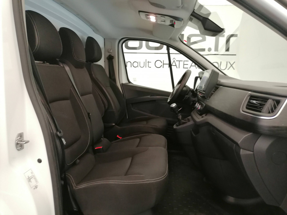 Acheter Renault Trafic 3 TRAFIC FGN L2H1 3000 KG BLUE DCI 130 GRAND CONFORT 4p occasion dans les concessions du Groupe Faurie