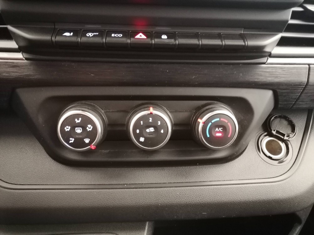 Acheter Renault Trafic 3 TRAFIC FGN L2H1 3000 KG BLUE DCI 130 GRAND CONFORT 4p occasion dans les concessions du Groupe Faurie