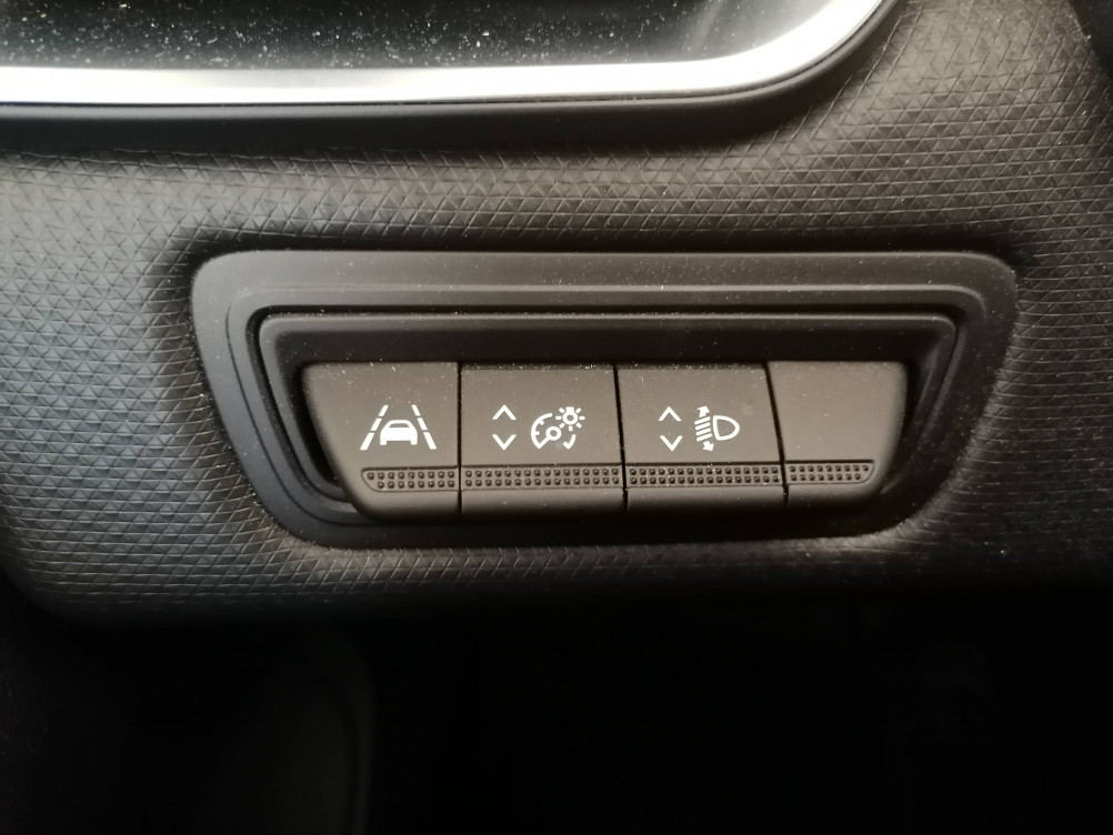 Acheter Renault Clio 5 Clio E-Tech 140 Business 5p occasion dans les concessions du Groupe Faurie