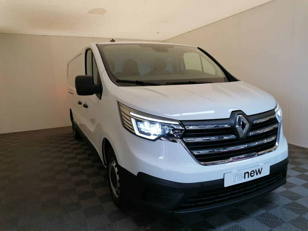 Acheter Renault Trafic 3 TRAFIC FGN L2H1 3000 KG BLUE DCI 130 GRAND CONFORT 4p occasion dans les concessions du Groupe Faurie