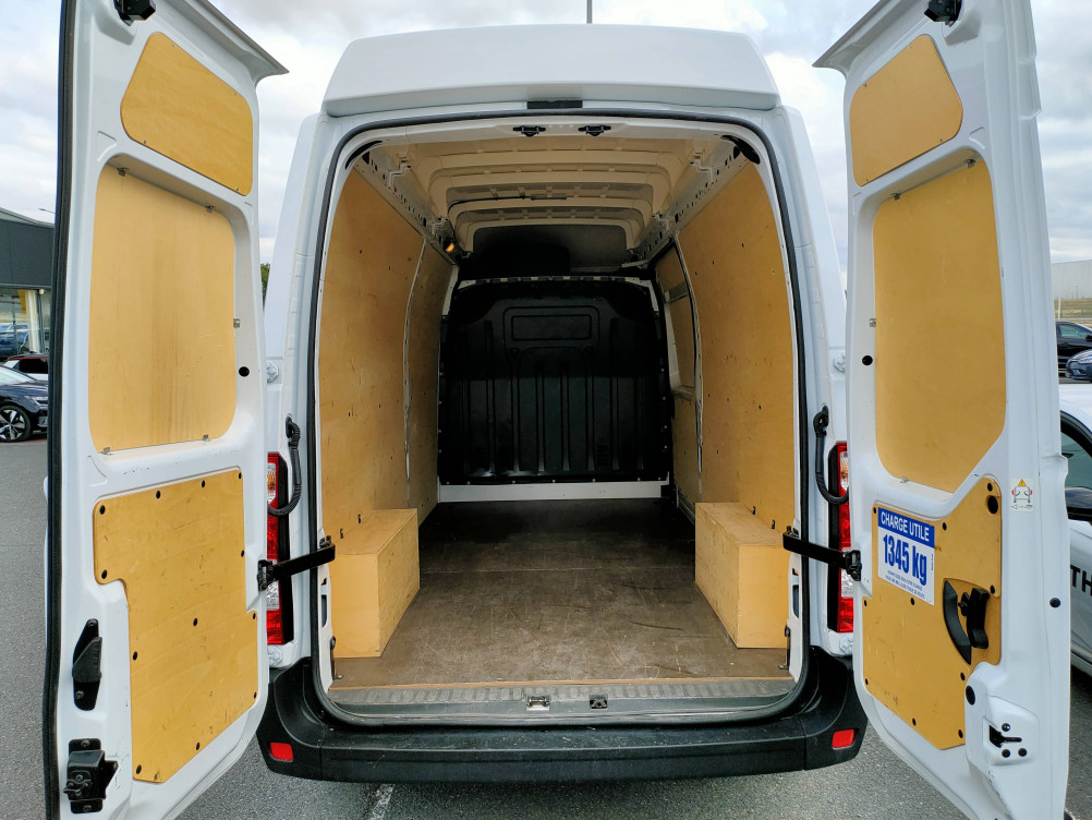Acheter Renault Master 3 MASTER FGN TRAC F3500 L3H3 BLUE DCI 135 CONFORT 4p occasion dans les concessions du Groupe Faurie