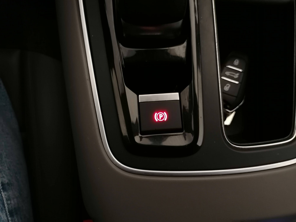 Acheter Citroën C5 Aircross C5 Aircross Hybride Rechargeable 225 S&S e-EAT8 Shine 5p occasion dans les concessions du Groupe Faurie