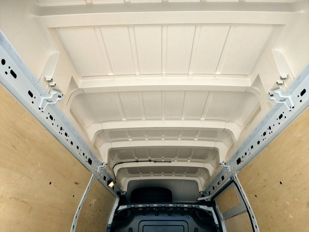 Acheter Renault Master 3 MASTER FGN TRAC F3500 L3H3 BLUE DCI 135 CONFORT 4p occasion dans les concessions du Groupe Faurie