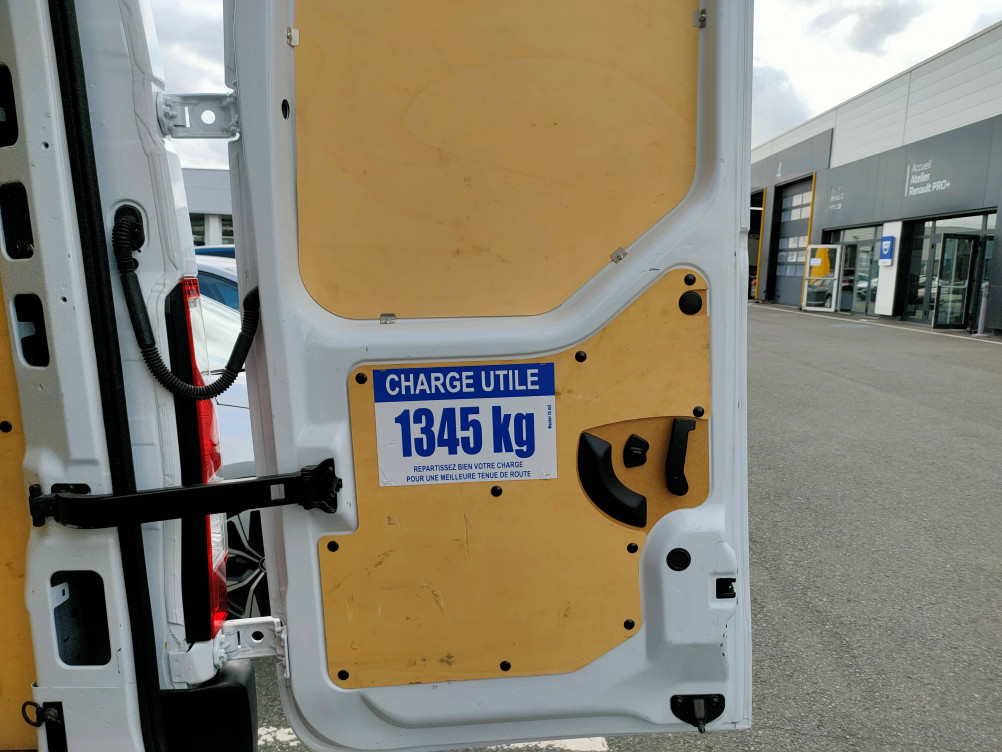 Acheter Renault Master 3 MASTER FGN TRAC F3500 L3H3 BLUE DCI 135 CONFORT 4p occasion dans les concessions du Groupe Faurie