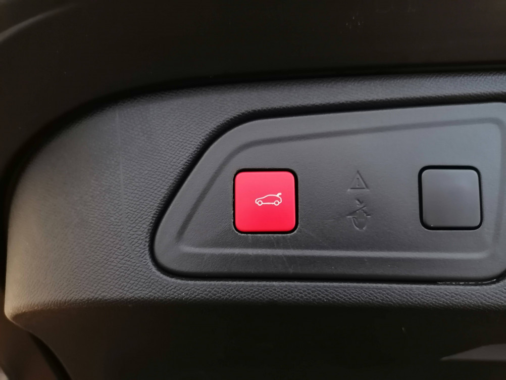 Acheter Citroën C5 Aircross C5 Aircross Hybride Rechargeable 225 S&S e-EAT8 Shine 5p occasion dans les concessions du Groupe Faurie