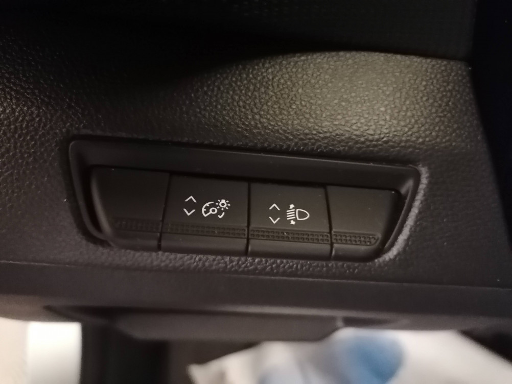 Acheter Renault Trafic 3 Trafic L2 dCi 150 Energy S&S EDC Zen 4p occasion dans les concessions du Groupe Faurie