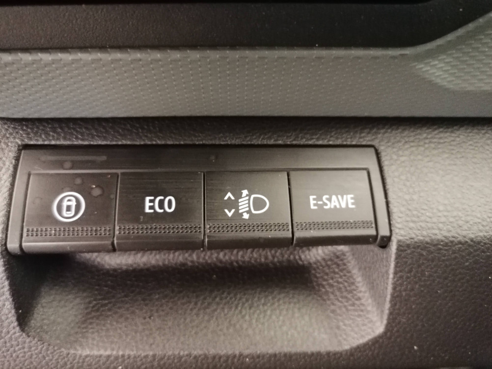 Acheter Dacia Duster Duster Hybrid 140 Extreme 5p occasion dans les concessions du Groupe Faurie