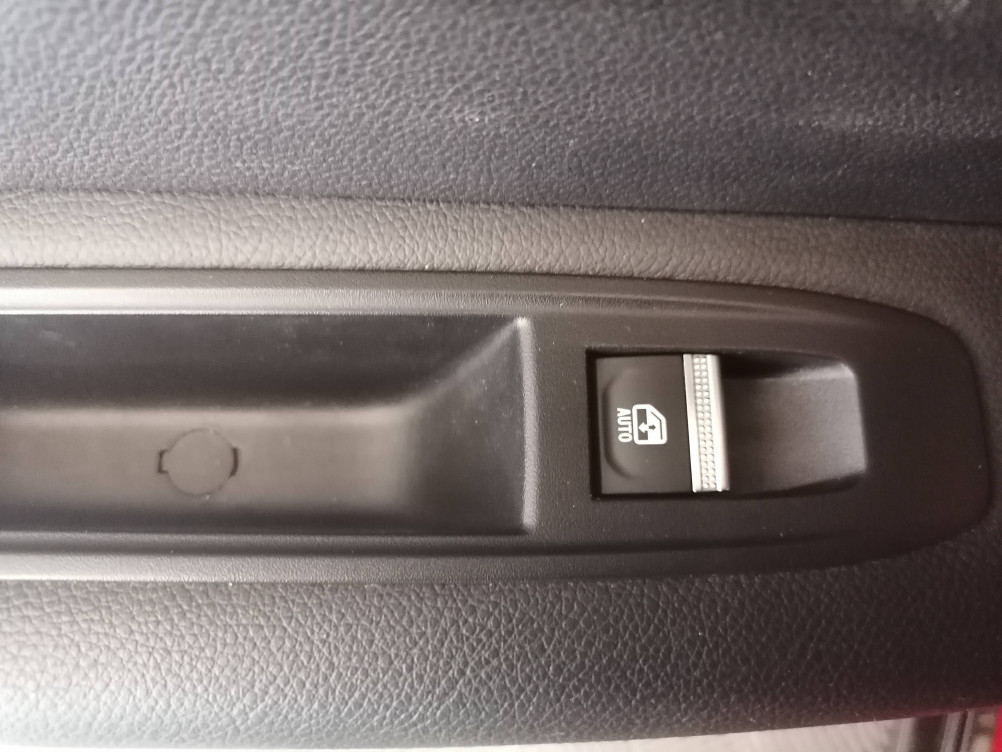 Acheter Renault Megane E-Tech Megane E-Tech EV60 220 ch super charge Iconic 5p occasion dans les concessions du Groupe Faurie