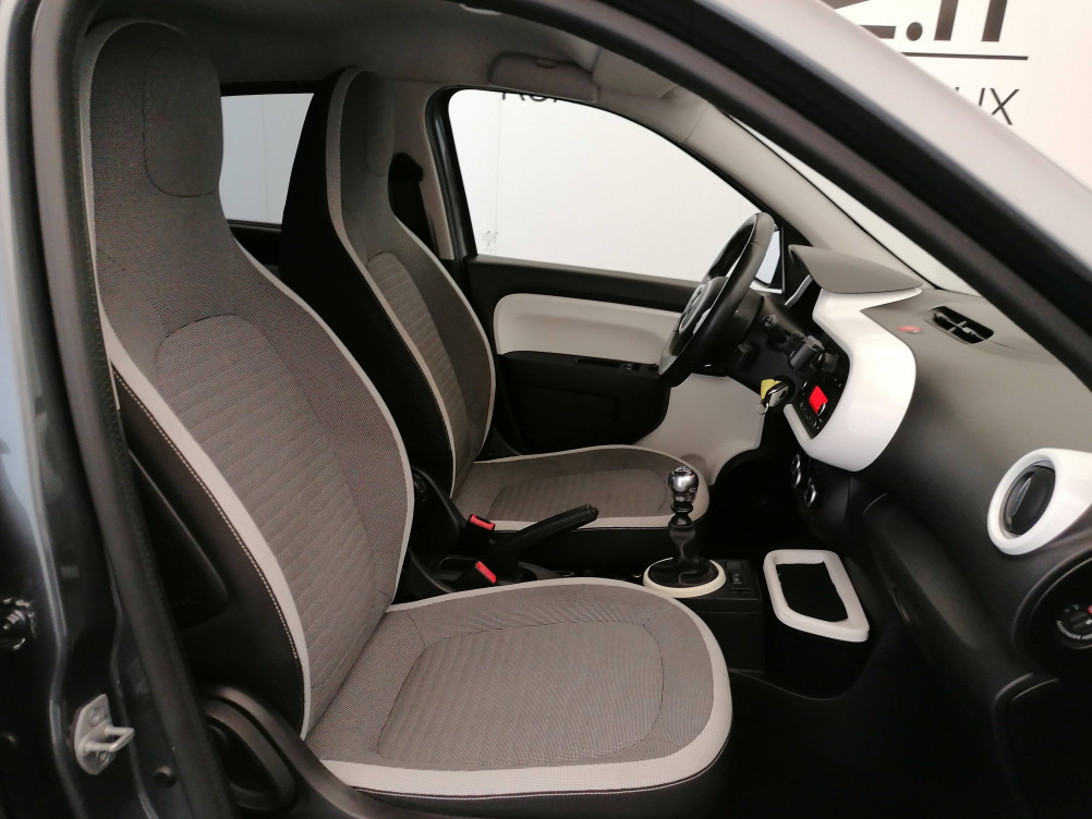Acheter Renault Twingo 3 Twingo III 0.9 TCe 90 Energy E6C Intens 5p occasion dans les concessions du Groupe Faurie