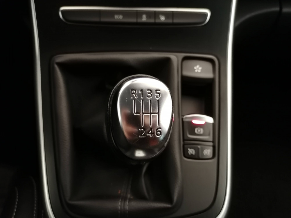 Acheter Renault Grand Scenic 4 Grand Scenic TCe 130 Energy Intens 5p occasion dans les concessions du Groupe Faurie