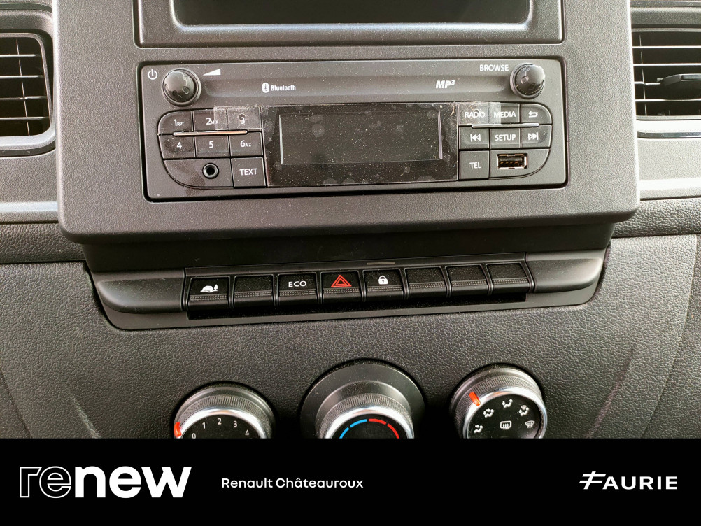 Acheter Renault Master 3 MASTER FGN TRAC F3500 L3H3 BLUE DCI 135 CONFORT 4p occasion dans les concessions du Groupe Faurie