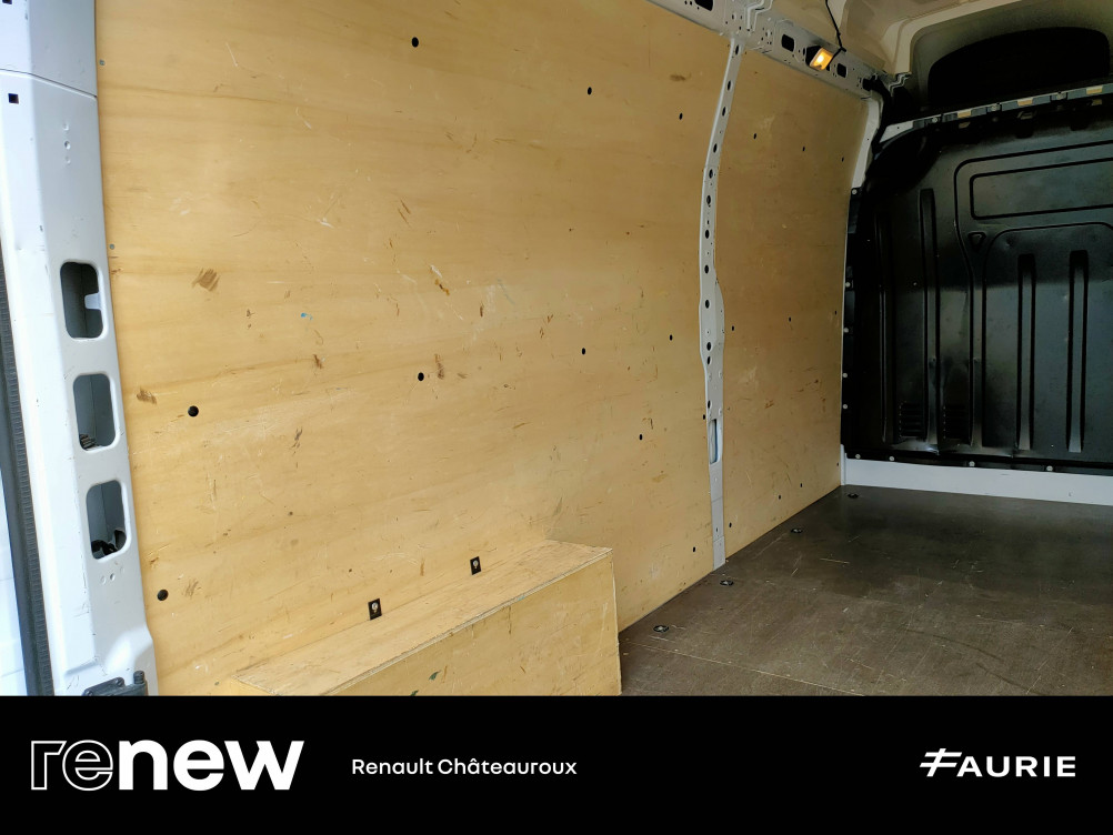 Acheter Renault Master 3 MASTER FGN TRAC F3500 L3H3 BLUE DCI 135 CONFORT 4p occasion dans les concessions du Groupe Faurie