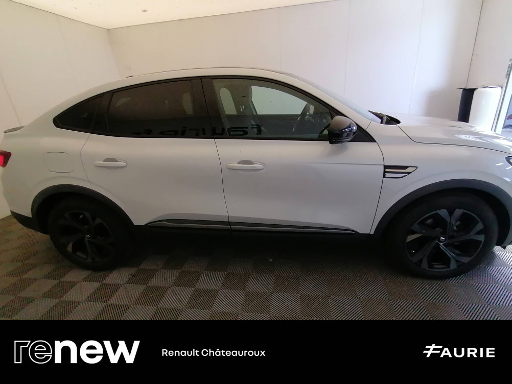 Acheter Renault Arkana Arkana E-Tech hybride 145 - 22 Engineered 5p occasion dans les concessions du Groupe Faurie
