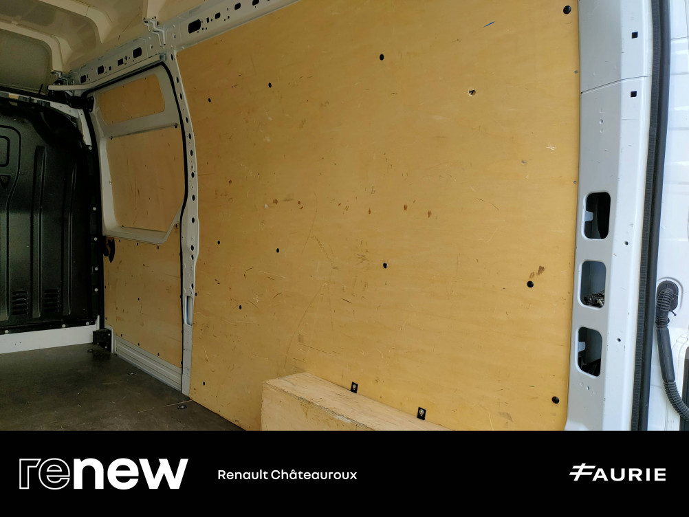 Acheter Renault Master 3 MASTER FGN TRAC F3500 L3H3 BLUE DCI 135 CONFORT 4p occasion dans les concessions du Groupe Faurie