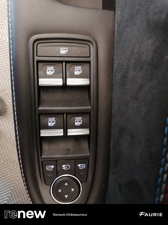 Acheter Renault Arkana Arkana E-Tech 145 - 23 esprit Alpine 5p occasion dans les concessions du Groupe Faurie