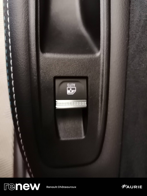 Acheter Renault Arkana Arkana E-Tech 145 - 23 esprit Alpine 5p occasion dans les concessions du Groupe Faurie