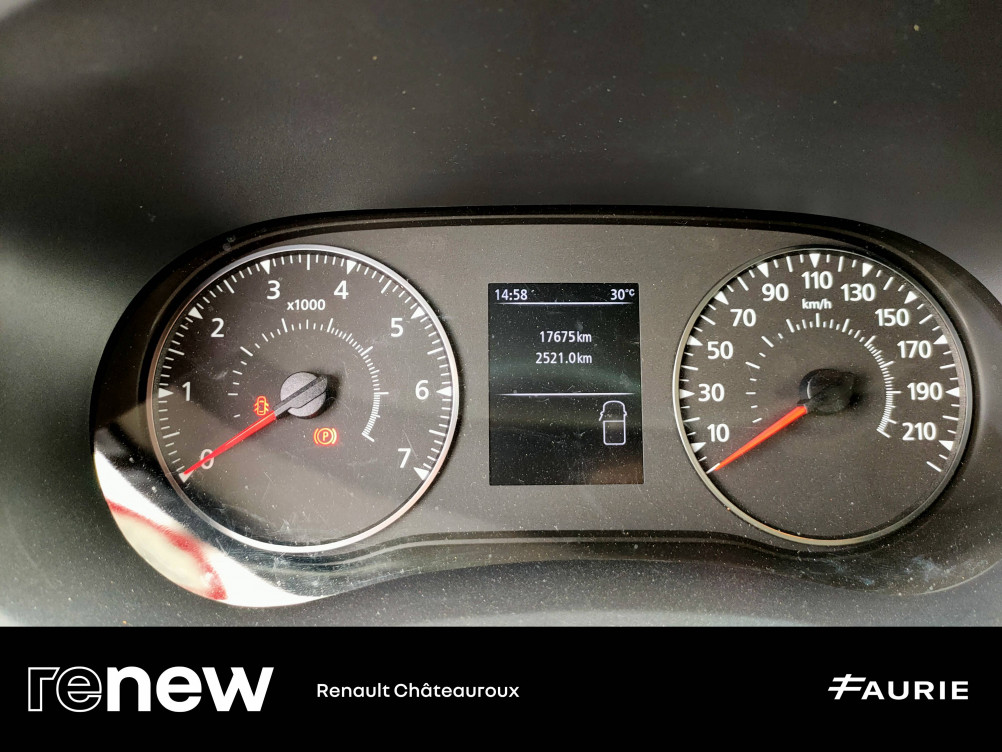 Acheter Renault Master 3 MASTER FGN TRAC F3500 L3H3 BLUE DCI 135 CONFORT 4p occasion dans les concessions du Groupe Faurie