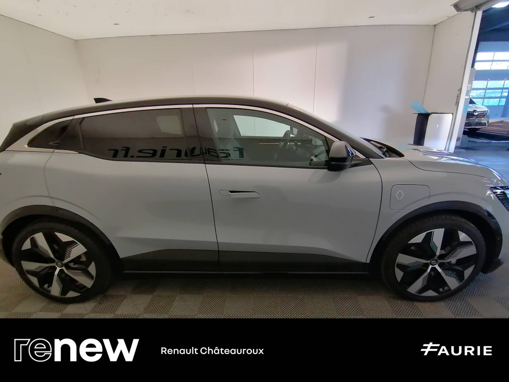 Acheter Renault Megane E-Tech Megane E-Tech 220 ch autonomie confort GSR2 Techno 5p occasion dans les concessions du Groupe Faurie
