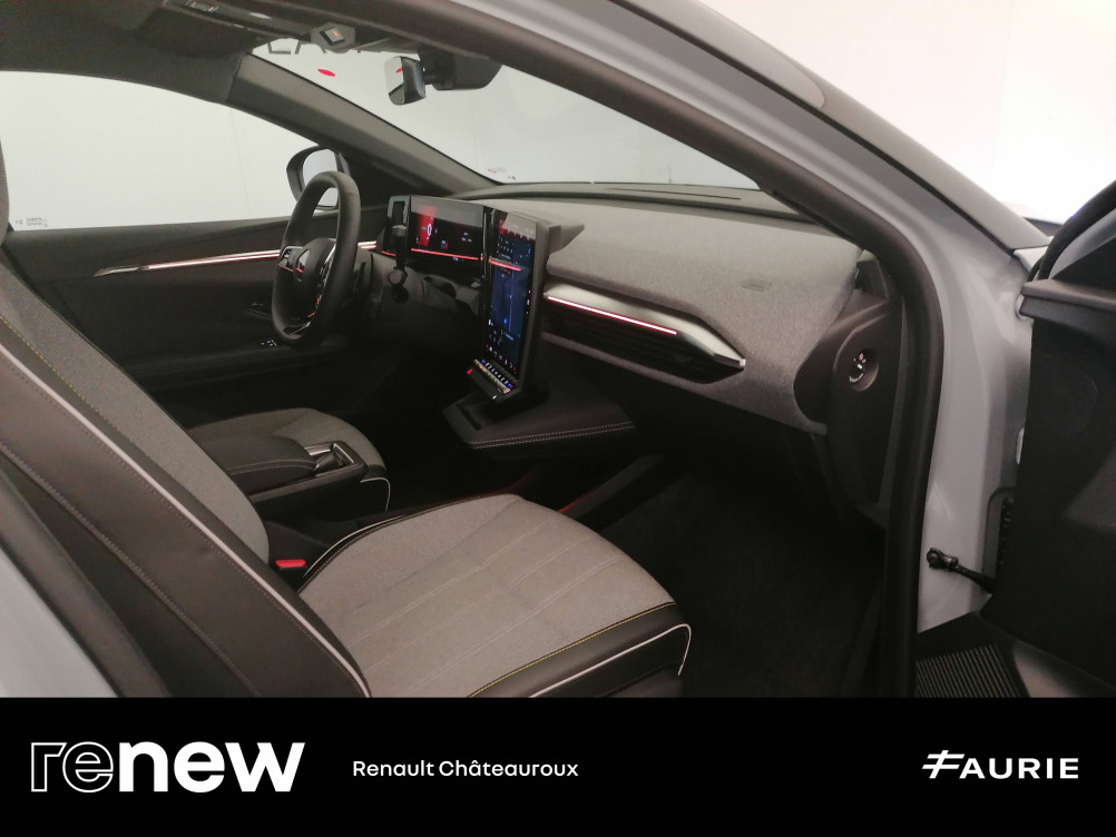 Acheter Renault Megane E-Tech Megane E-Tech 220 ch autonomie confort GSR2 Techno 5p occasion dans les concessions du Groupe Faurie