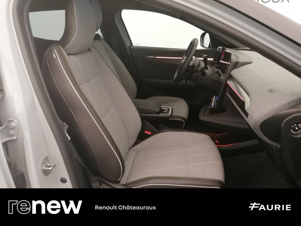 Acheter Renault Megane E-Tech Megane E-Tech 220 ch autonomie confort GSR2 Techno 5p occasion dans les concessions du Groupe Faurie