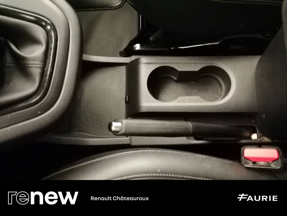 Acheter Renault Kangoo 3 KANGOO VAN TCE 130 EXTRA SESAME OUVRE TOI - 22 5p occasion dans les concessions du Groupe Faurie