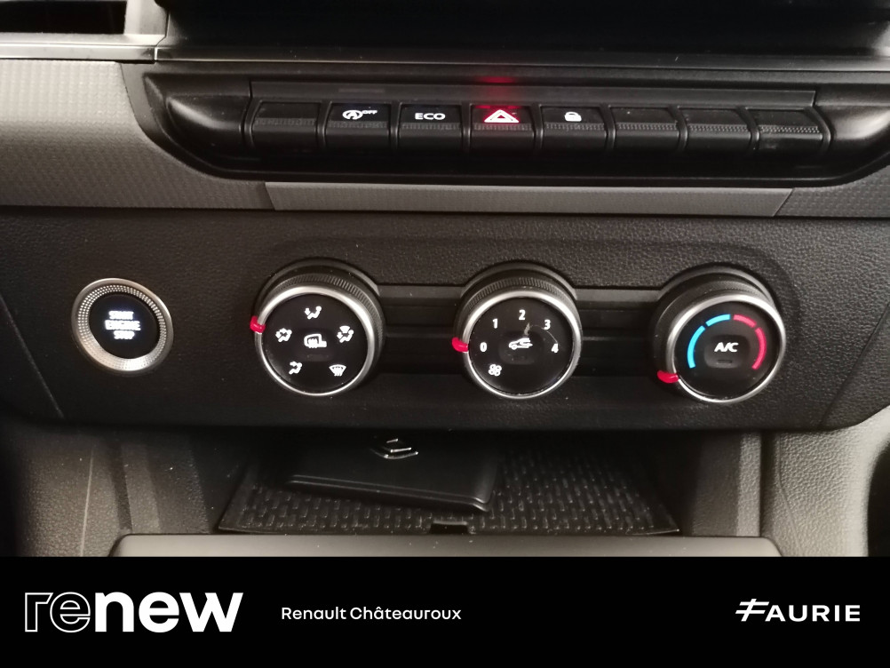 Acheter Renault Kangoo 3 KANGOO VAN TCE 130 EXTRA SESAME OUVRE TOI - 22 5p occasion dans les concessions du Groupe Faurie