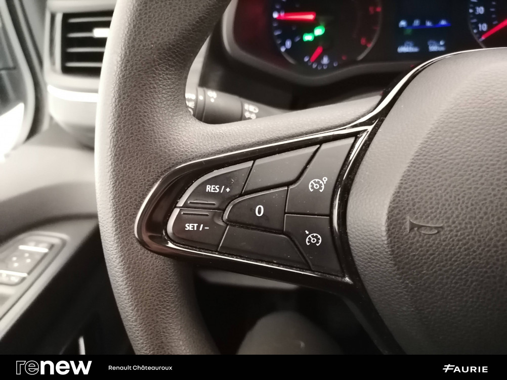 Acheter Renault Trafic 3 TRAFIC FGN L2H1 3000 KG BLUE DCI 130 GRAND CONFORT 4p occasion dans les concessions du Groupe Faurie