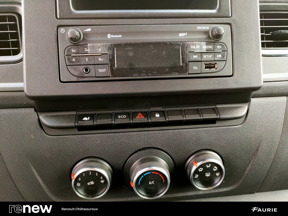 Acheter Renault Master 3 MASTER FGN TRAC F3500 L3H3 BLUE DCI 135 CONFORT 4p occasion dans les concessions du Groupe Faurie