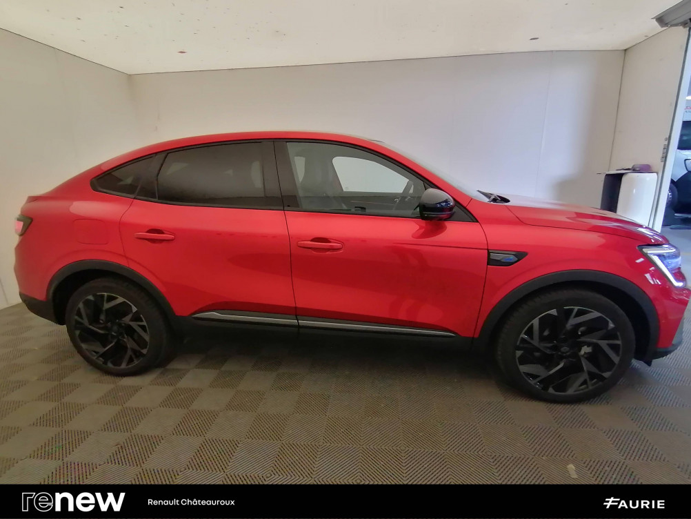 Acheter Renault Arkana Arkana E-Tech full hybrid 145 GSR2 esprit Alpine 5p occasion dans les concessions du Groupe Faurie