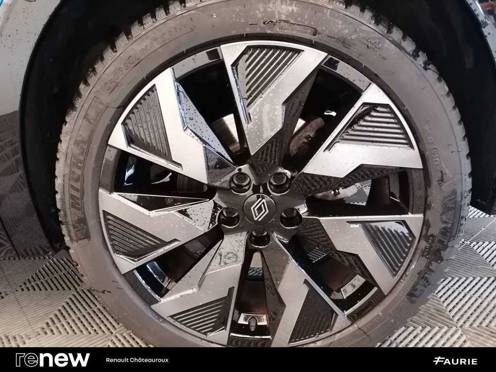 Acheter Renault Rafale Rafale E-Tech full hybrid 200 esprit Alpine 5p occasion dans les concessions du Groupe Faurie