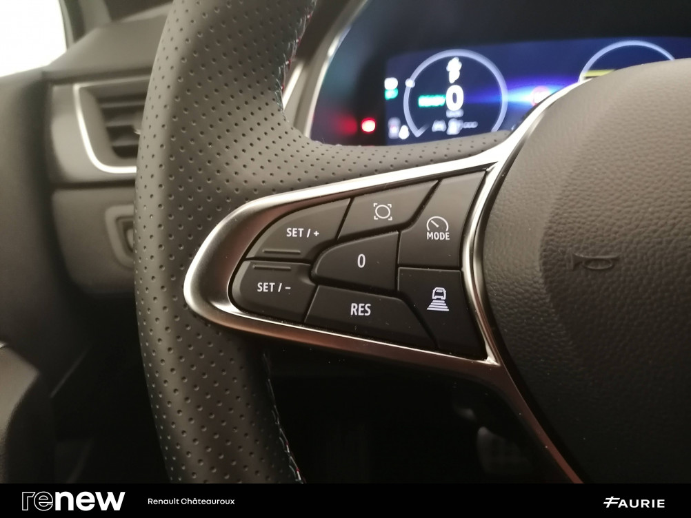 Acheter Renault Captur 2 Captur E-Tech full hybrid 145 ch esprit Alpine 5p occasion dans les concessions du Groupe Faurie