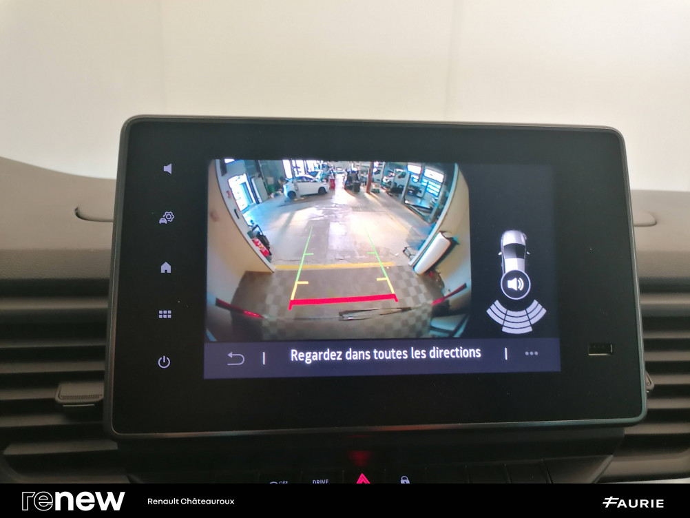 Acheter Renault Trafic 3 Trafic L2 dCi 150 Energy S&S EDC Intens 4p occasion dans les concessions du Groupe Faurie