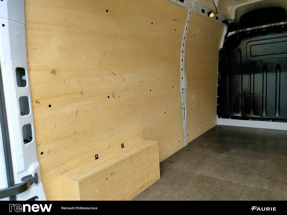 Acheter Renault Master 3 MASTER FGN TRAC F3500 L3H3 BLUE DCI 135 CONFORT 4p occasion dans les concessions du Groupe Faurie