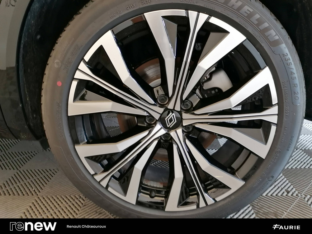 Acheter Renault Espace 6 Espace E-Tech full hybrid 200 GSR2 Iconic 5p occasion dans les concessions du Groupe Faurie