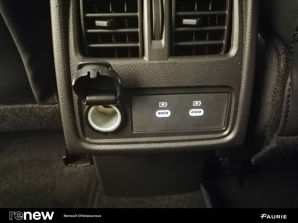 Acheter Renault Captur 2 Captur E-Tech full hybrid 145 ch esprit Alpine 5p occasion dans les concessions du Groupe Faurie