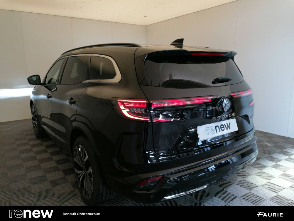 Acheter Renault Espace 6 Espace E-Tech full hybrid 200 GSR2 Iconic 5p occasion dans les concessions du Groupe Faurie