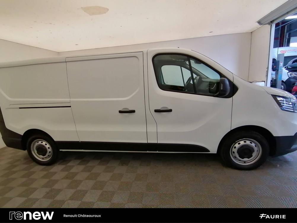 Acheter Renault Trafic 3 TRAFIC FGN L2H1 3000 KG BLUE DCI 130 GRAND CONFORT 4p occasion dans les concessions du Groupe Faurie