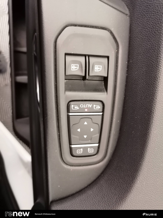 Acheter Renault Trafic 3 TRAFIC FGN L2H1 3000 KG BLUE DCI 130 GRAND CONFORT 4p occasion dans les concessions du Groupe Faurie