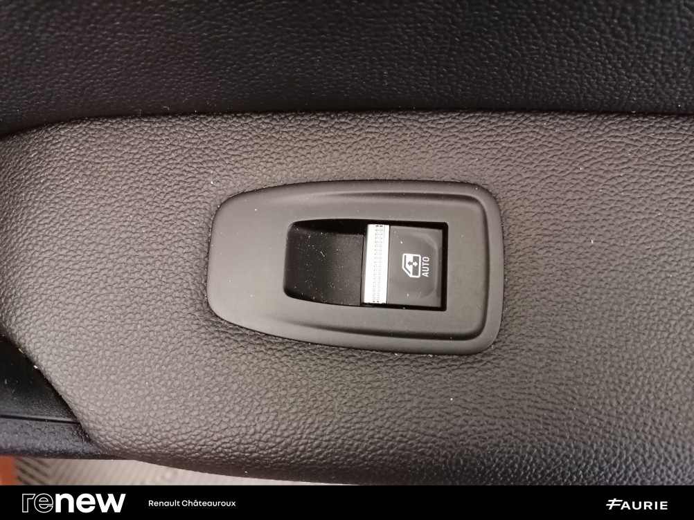 Acheter Renault Captur 2 Captur E-Tech Plug-in 160 - 21 Intens 5p occasion dans les concessions du Groupe Faurie