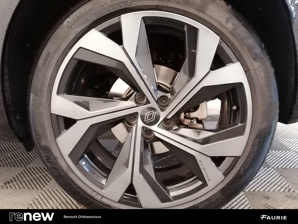 Acheter Renault Austral Austral E-Tech hybrid 200 Techno esprit Alpine 5p occasion dans les concessions du Groupe Faurie