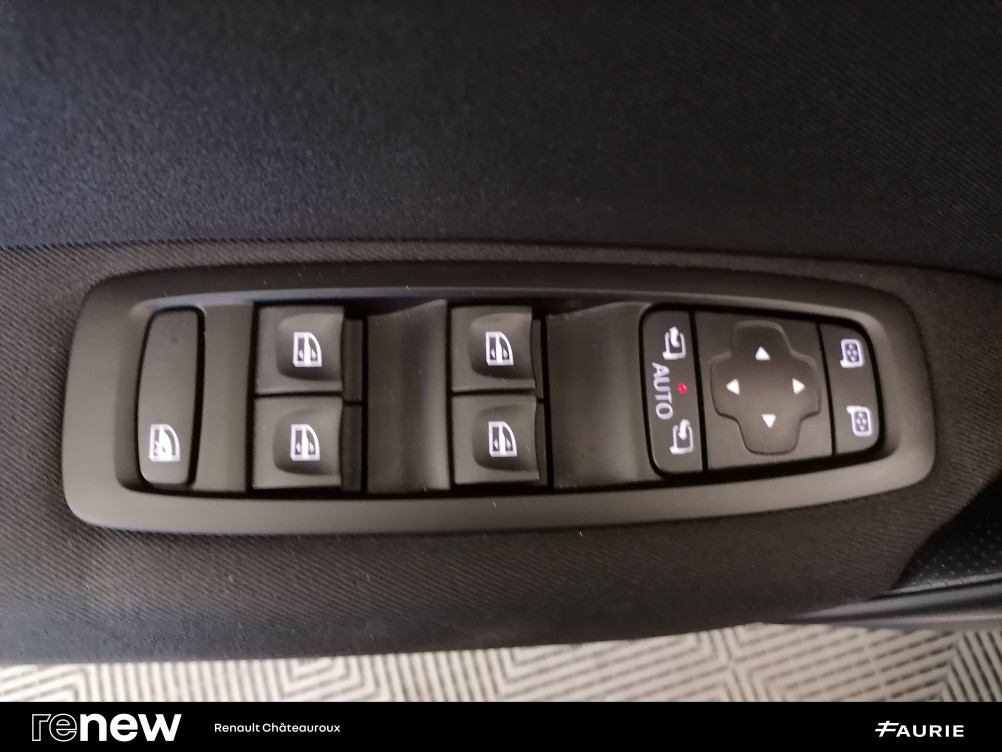 Acheter Renault Megane 4 Mégane IV Estate TCe 140 EDC FAP - 21N Business 5p occasion dans les concessions du Groupe Faurie