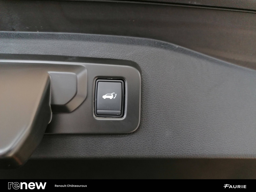 Acheter Renault Espace 6 Espace E-Tech full hybrid 200 GSR2 Iconic 5p occasion dans les concessions du Groupe Faurie