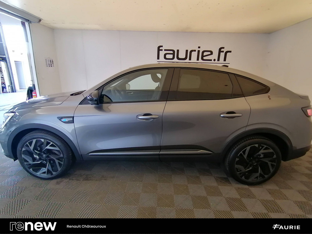 Acheter Renault Arkana Arkana E-Tech full hybrid 145 GSR2 esprit Alpine 5p occasion dans les concessions du Groupe Faurie