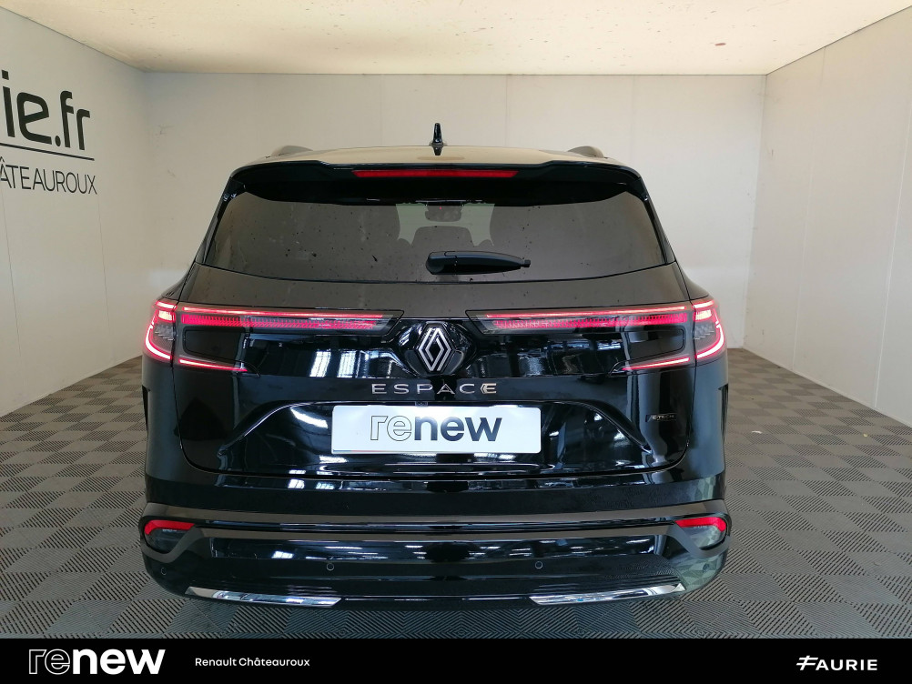 Acheter Renault Espace 6 Espace E-Tech full hybrid 200 GSR2 Iconic 5p occasion dans les concessions du Groupe Faurie