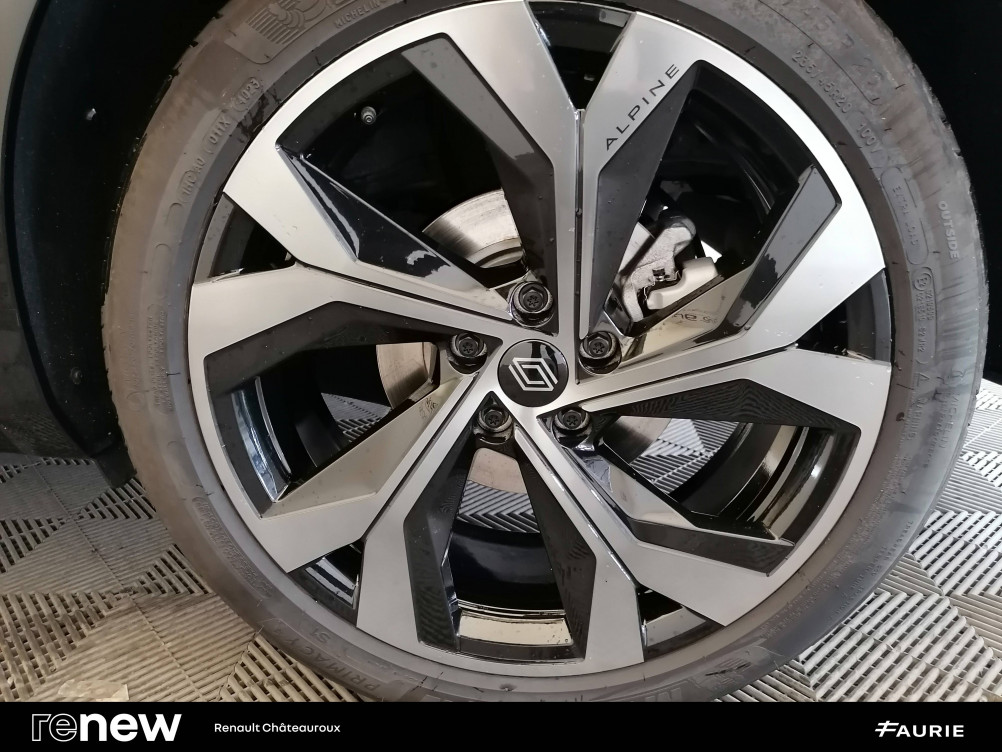 Acheter Renault Austral Austral E-Tech hybrid 200 Iconic esprit Alpine 5p occasion dans les concessions du Groupe Faurie