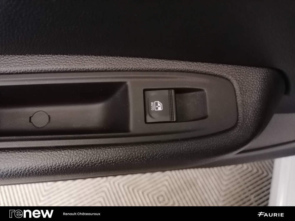 Acheter Renault Clio 5 Clio E-Tech full hybrid 145 ch GSR2 Evolution 5p occasion dans les concessions du Groupe Faurie