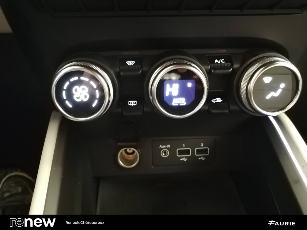 Acheter Renault Clio 5 Clio TCe 140 - 21N Initiale Paris 5p occasion dans les concessions du Groupe Faurie