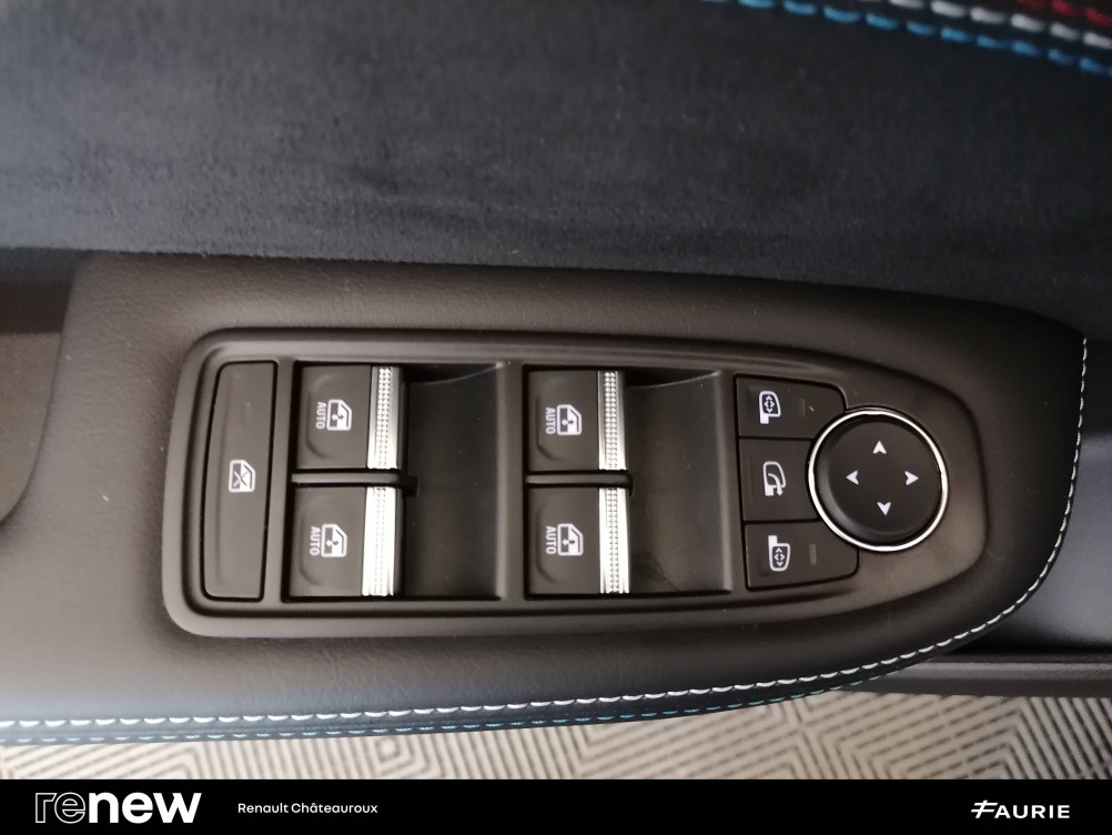 Acheter Renault Arkana Arkana E-Tech full hybrid 145 GSR2 esprit Alpine 5p occasion dans les concessions du Groupe Faurie